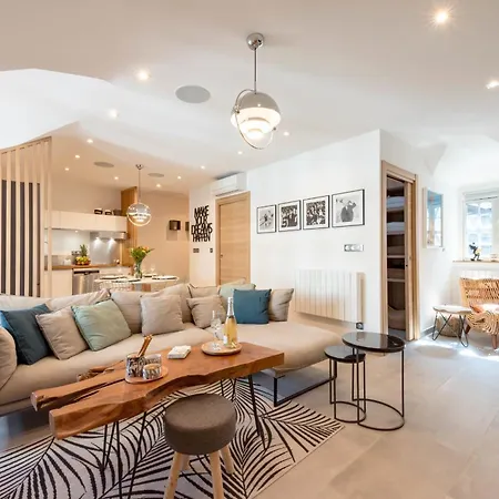 Cozy 2-br 1 Min From The Beaches