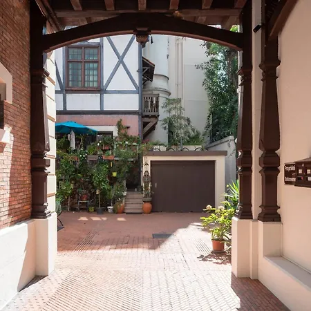 Apartment Cozy 2-br 1 Min From The Beaches